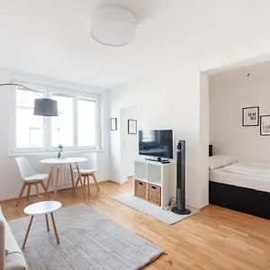 Modern, Bright -close To The Center In A Quiet Area , Wien Österreich
